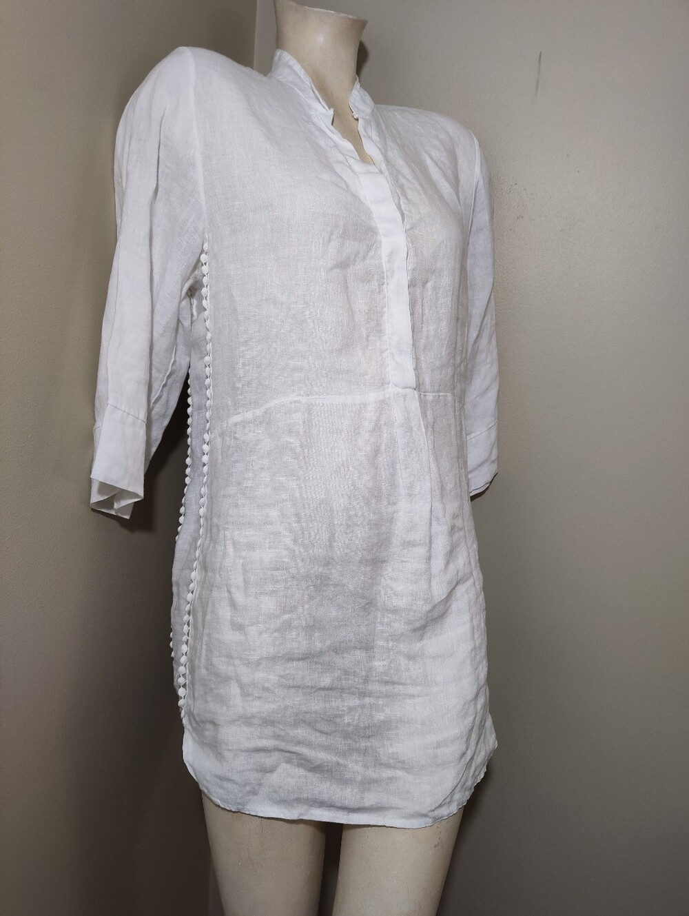 Laura Bianchi Italy 100% Linen White Tunic Top Medium Pom Pom Trim Boho Resort - Picture 5 of 10